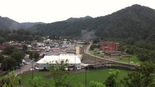 preview picture of video '(2012/08/05) NKP 765 Westbound out of Williamson, WV.'