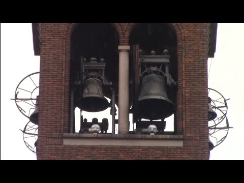 Le campane di Capralba (CR) - Chiesa Parrocchiale dei Ss. Andrea e Zenone (3). video 955