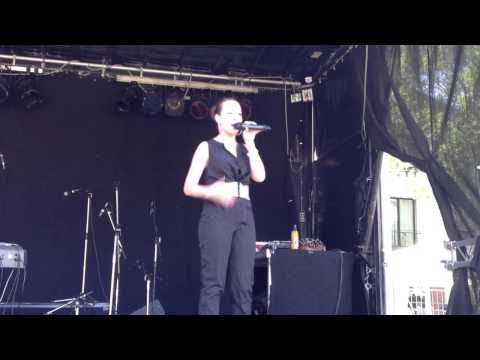 Sara Dähn singt beim Delmenhorster Stadtfest aus My Fair Lady