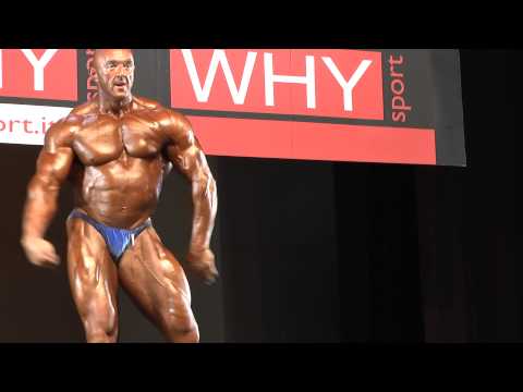 Dave Fox - Competitor No 26 - Class 2 - Prejudging - NABBA World 2013