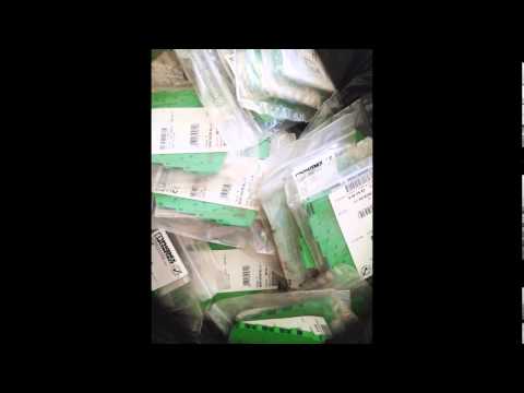 AVAILABLE for sale NEW SURPLUS Phoenix Contact Signal Convertor Mini-MCR-SL-I-I 2864406