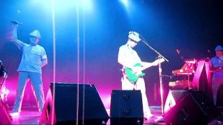 &quot;Girl U Want&quot; - (Live) - DEVO - San Francisco, Warfield Theatre - March 18, 2011