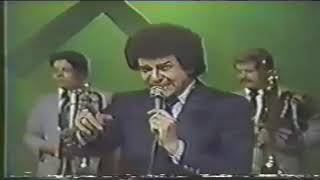 Queriéndote y Adorándote Lyrics English Translation