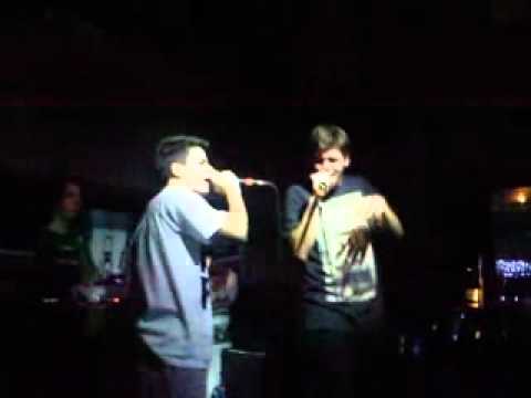 MeizFour - Ek Tou Asfalous (LIVE BAT CITY 27/12/10)