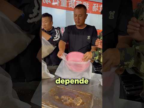 ¿Por Qué Los Granjeros Compran MILLONES de Estas Criaturas?