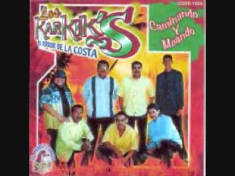 Los Karkis - Se Menea