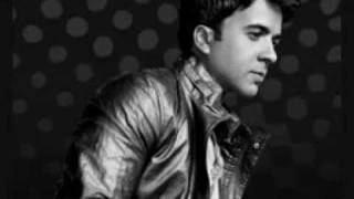 Luis Fonsi~Gritar(con letra en la descripcion/with lyrics in description box)