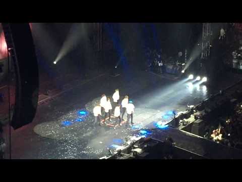 [170506] Wings Tour in Manila - Blood Sweat & Tears