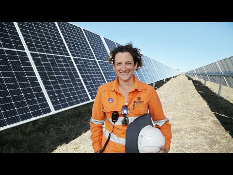 University of Queensland's Warwick solar farm officially open