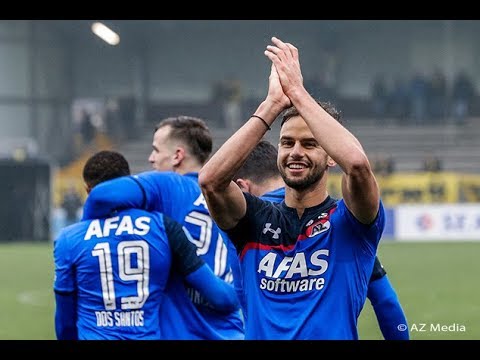 Uit alle hoeken: Hatzidiakos volleyt raak