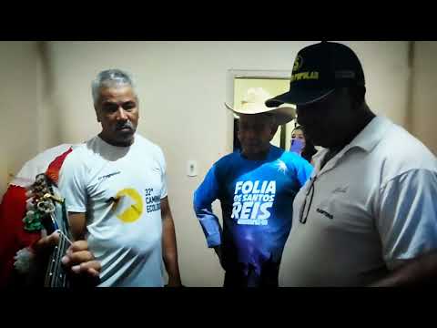 Dançando Catira na Folia de Reis de Araguapaz - Goiás 
