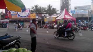 preview picture of video 'Pasar Patikraja   Purwokerto, Jawa Tengah'