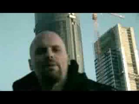 EL SR. ROJO: PAPÁ FIRMA DESPIDOS