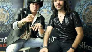 Mägo de Oz - Para Que No Muera De Frío Una Canción, Llenala De Rock &#39;N&#39; Roll