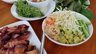 Visiting Thailand: A Traveler's Guide to Culture and Adventure (8 Minutes)