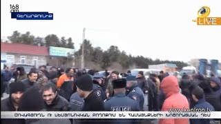Խարույկ՝ միջպետական ճանապարհին. Ծովագյուղն ու Սեմյոնովկան բողոքում են համայնքների խոշորացման դեմ