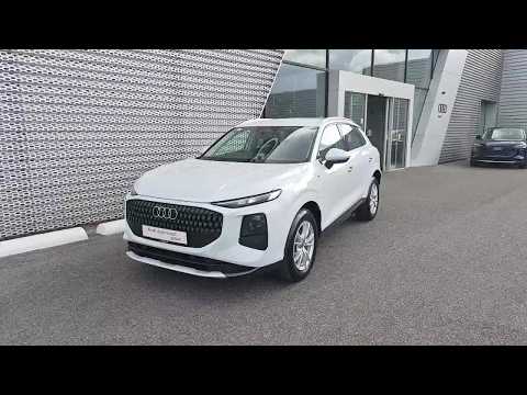 Audi Q3 *SAVE €2987 VS NEW*SUV E HYBRID SE - Image 2