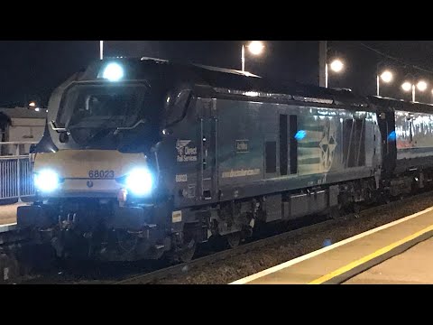 DRS 68023 and 68001 rumbles in and out of Ely on 1Z89 heading for Norwich 21/4/18