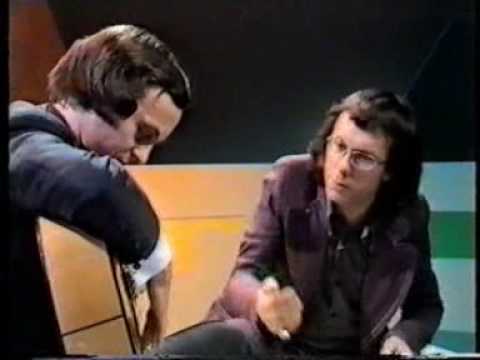 Rare Guitar Video: Paco Pena introduces the Flamenco Guitar