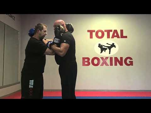 Kickboxing Lesson - The Clinch