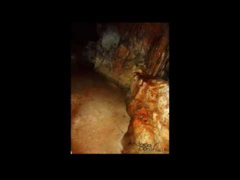 Caves of Alcobertas in English