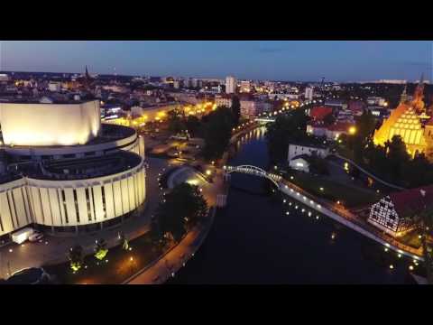 Bydgoszcz z lotu ptaka (produkcja z użyciem drona)