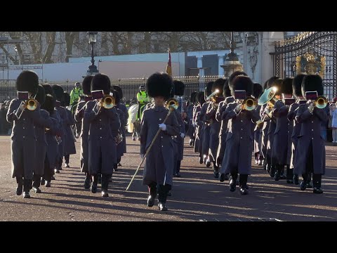 The Band of the Grenadier Guards - The Sunday Parade 4th January 2026