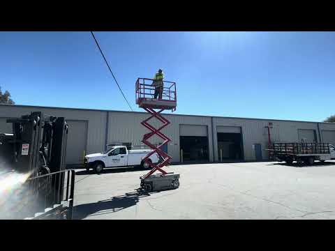 Lot BA-0014: MEC 1632 Scissor Lift