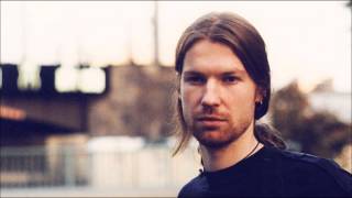 Aphex Twin - Isoprophlex