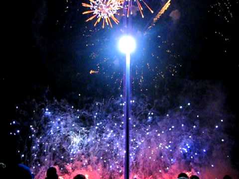 July 4th Boston Fireworks Grande Finale 2011 HD