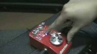 Video thumbnail for Programming the Muza FD-55 Distortion by forerunnermusicgroup