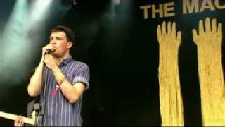 The Maccabees &#39;Precious Time&#39; Glastonbury 09