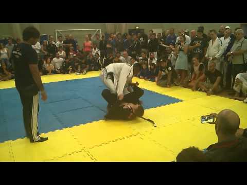 Jackson Sousa vs Ross Nicholls - superfight