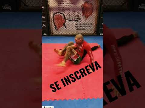 contra-atacando o single com omoplata. @yakuzabjj4life    #bjj #mma #shorts
