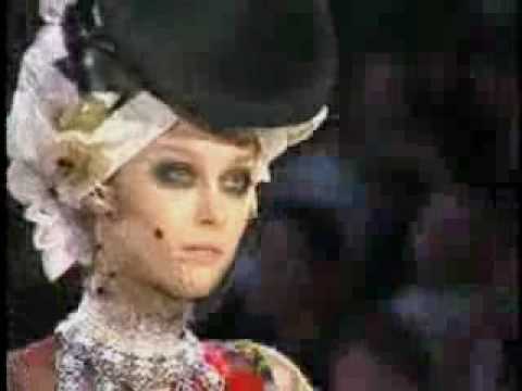 Christian Lacroix Haute Couture Spring/ Summer 2002 (part 2)