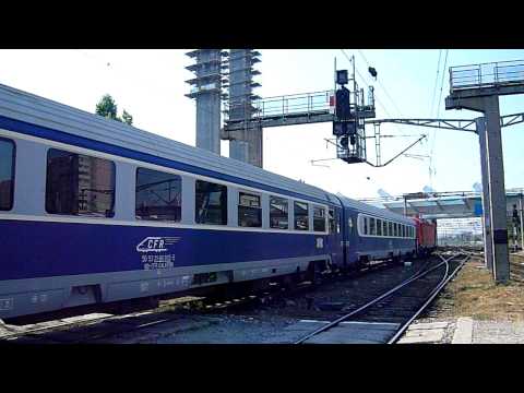 Locomotiva 40-2003-2 sosind in Bucuresti Nord din depoul CFR Calatori