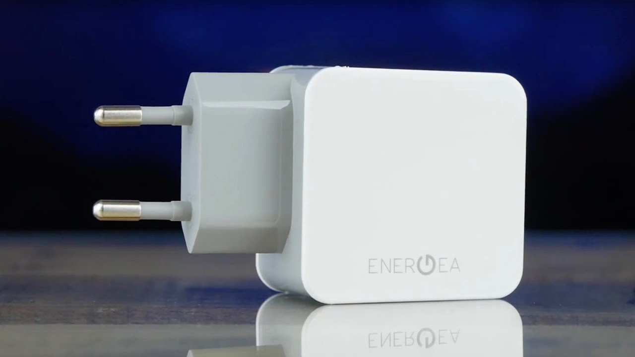 Универсальное сетевое ЗУ Energea USB 2x 3.4A (EU) white video preview