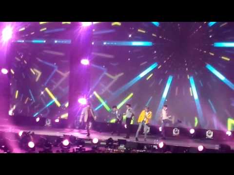 170302 SHINee - View (OneK Concert in Manila)
