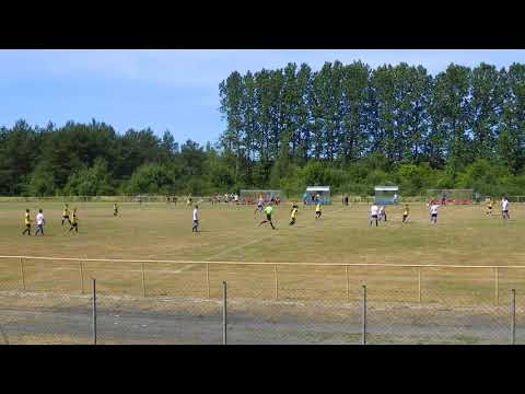 TS Pomorze Potęgowo - Barton Barcino 2:1 (1:0) rajd Aleksandra Dwulita