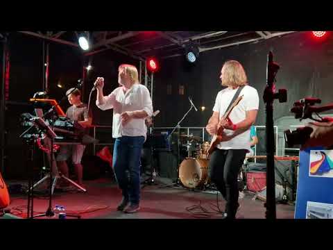 Bohouš Josef & Burma Jones - Zrcadlo (05.08.2022 Olomouc)