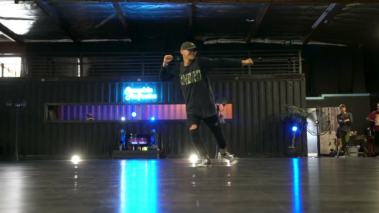 Gabriel Padilla | Intuition Interlude | Snowglobe Perspective Archives