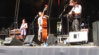 The Low Anthem - &#39;Ticket Taker &#39; (Live at EOTR 2009)
