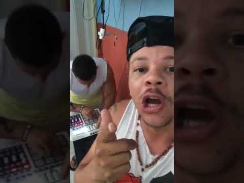 Mc KL e Mc k3 no bitch Dj Jerônimo