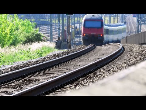 IR 37 Zurich - Aarau - Basel - InterRegio 37 in Dietikon