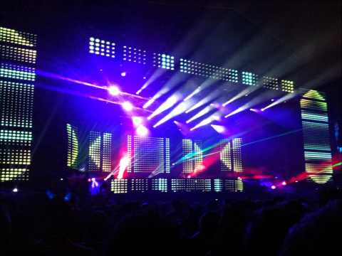 Bounce Levels (Avicii/Calvin Harris mashup)