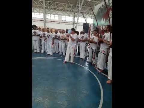 Abadá-capoeira 2020 - cantoria com mestre cobra e mestrandos pretinho e coala - jogos da capital