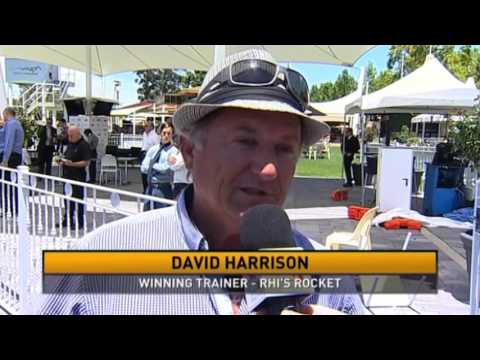 Ascot, 16/12/2015 - Race 1 - RHI'S ROCKET - David Harrison & Patrick Carberry