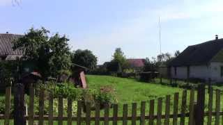 preview picture of video 'Mir, Belarus - August 2013 - Short tour of the village'