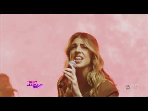 Brooke Ligertwood & Brandon Lake Sing "Honey In The Rock" From Seven Live Concert Performance 2022