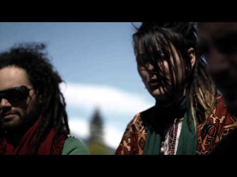 Lake Wakatipu Busking Session || Dub Princess
